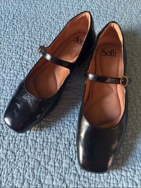 Söfft Elsey Black Patent Leather Mary Jane Flats